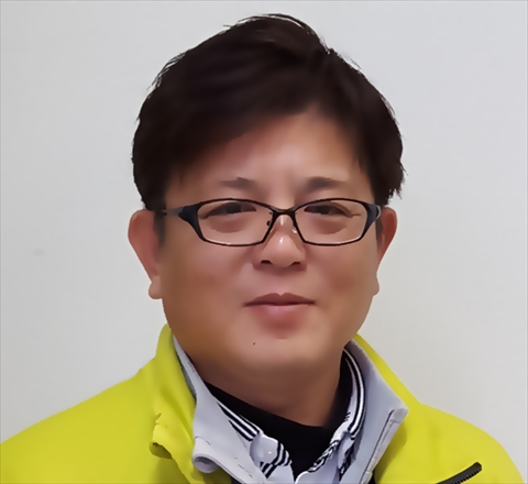 スタッフ写真　黒澤